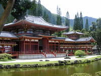 Byodo-In Temple - Valley of the Temples - Oahu